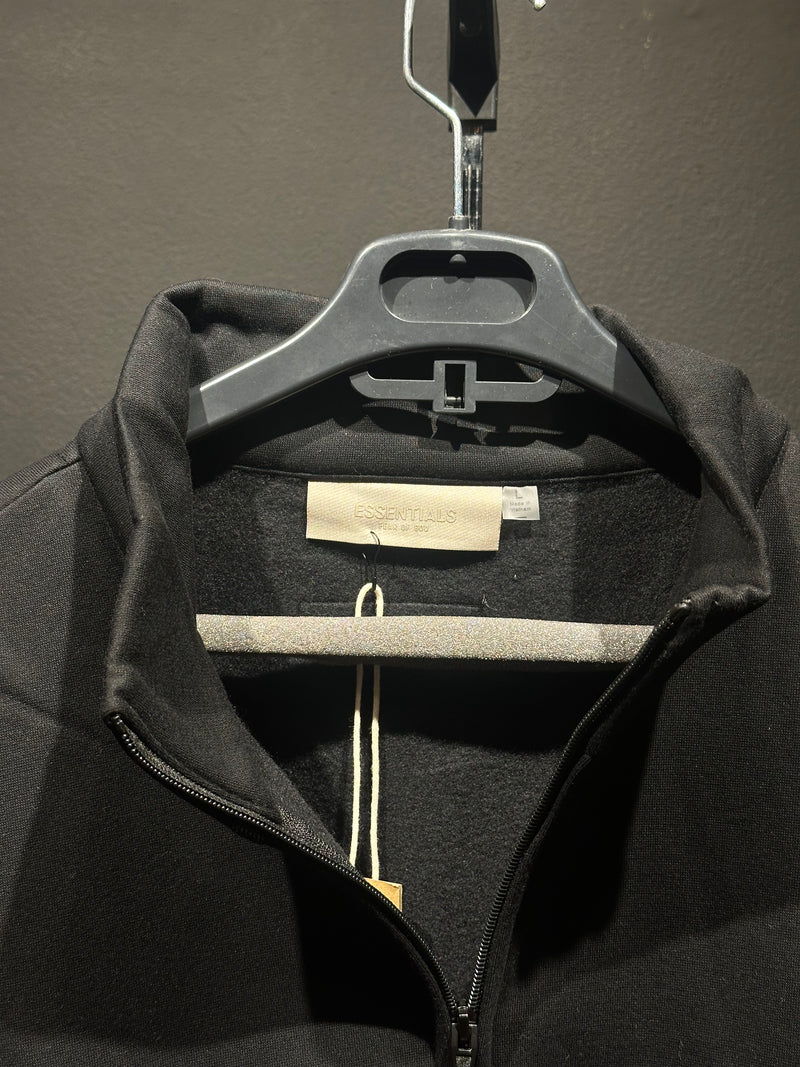 Jaqueta Essentials Black - Pronta Entrega