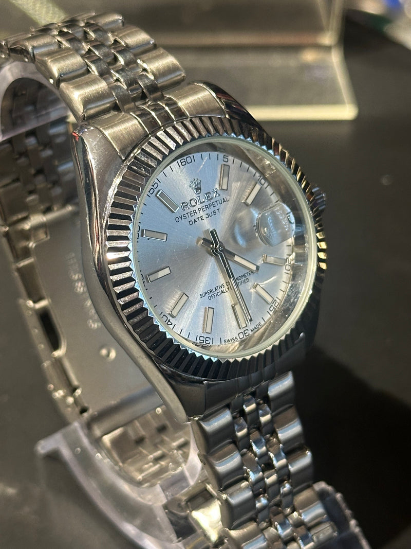 Relógio Rolex Datejust Silver Fundo Branco - Pronta Entrega