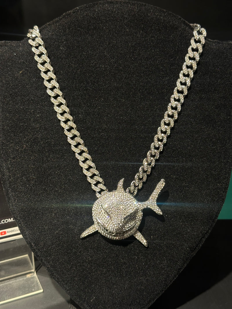 Corrente Cravejada Pingente Shark Em Zicornia Cubica Prata - Pronta Entrega