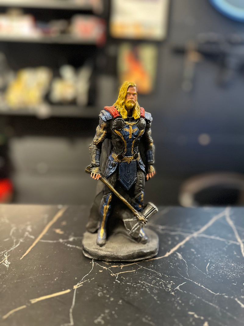 Boneco de Ação Thor Resina - Pronta Entrega