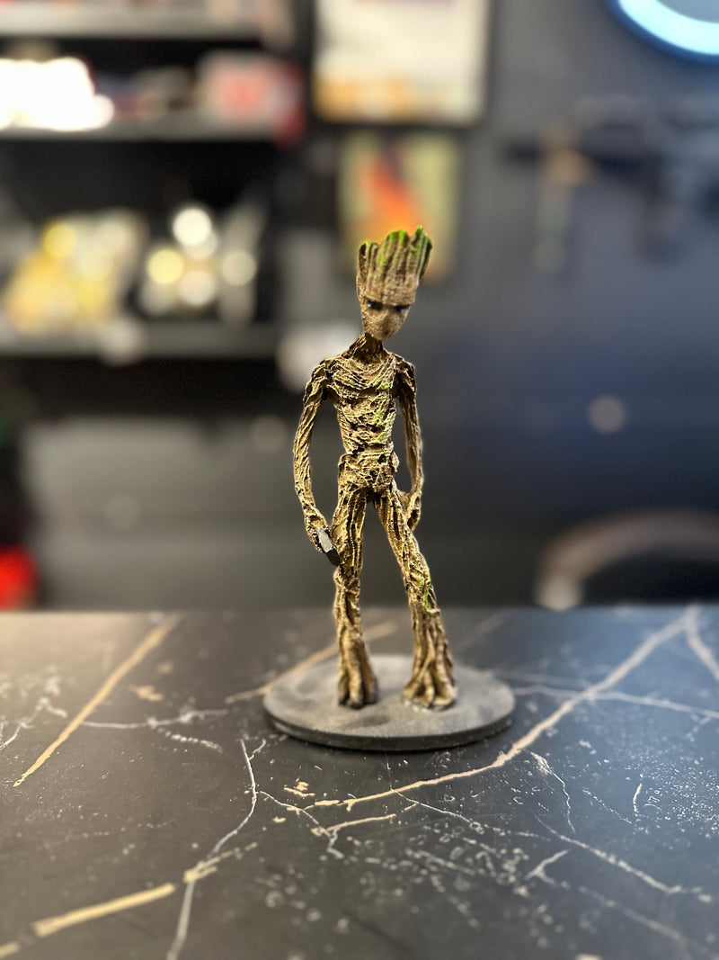 Boneco de Ação Groot Resina - Pronta Entrega