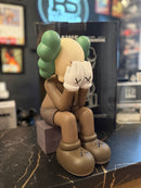 Boneco KAWS Passing Through Open Edition Brown Vinyl Figure 27 CM - Pronta Entrega (Copy)