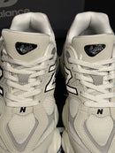 Tênis New Balance 9060 Sea Salt Raincloud - Pronta Entrega