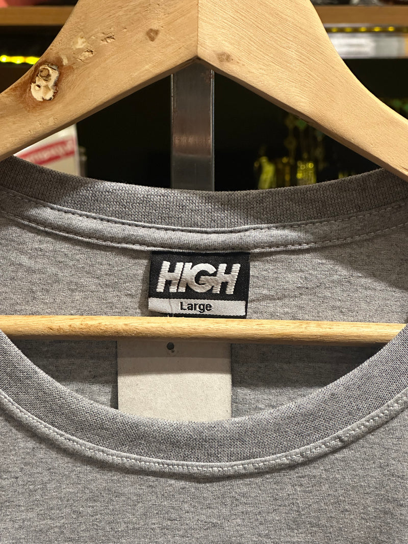 Camisa High CO. Fantasy Tee Cinza - Pronta Entrega