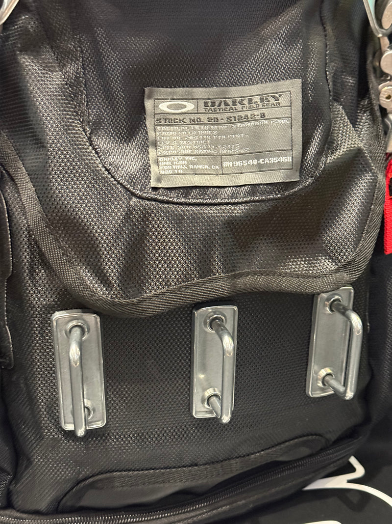 Mochila Oakley Kitchen Sink 40 Litros Preta- Pronta Entrega