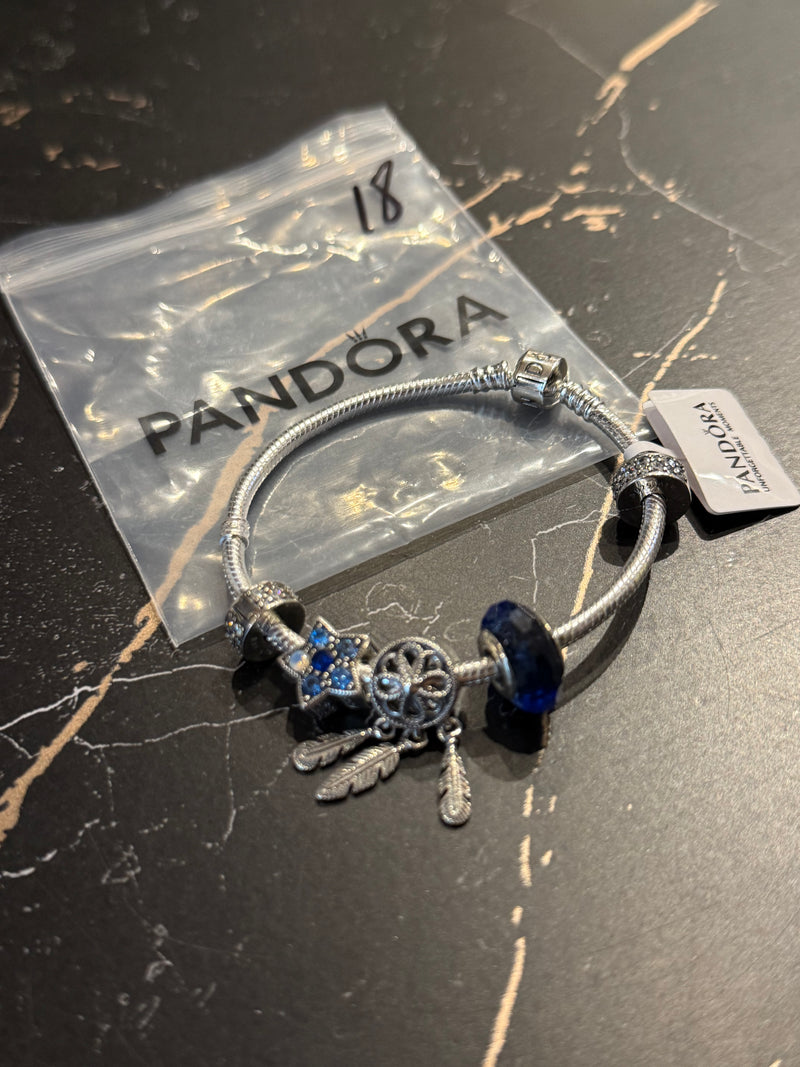 Bracelete Pandora Prata Charm com Berloques e Fecho - Pronta Entrega