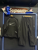 Conjunto Supreme Jaqueta Esportiva x Nike Black - Pronta Entrega