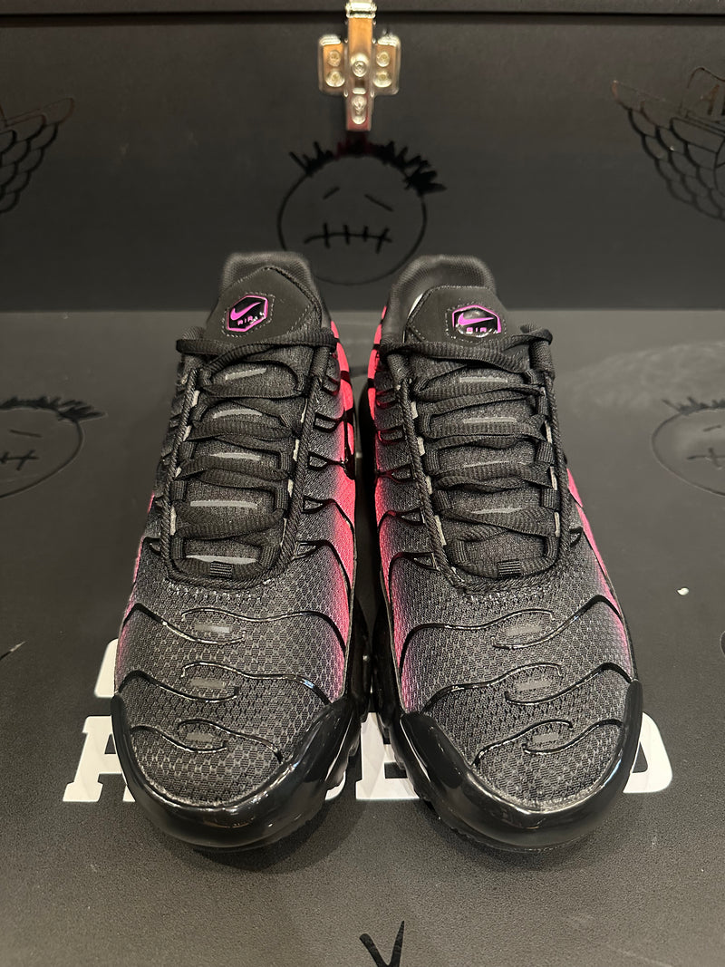 Tênis Air Max TN Plus "Black Hyper Pink" - Pronta Entrega