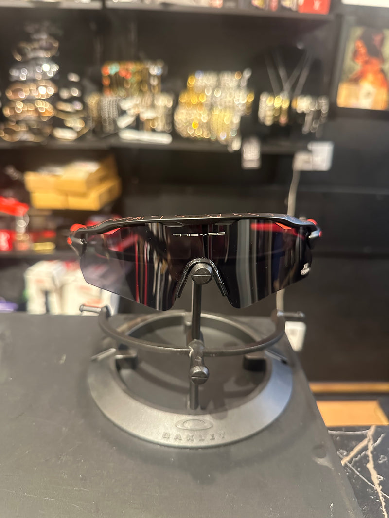 Óculos Oakley Radar Ev Thieves Black/Red Lente Preto  - Pronta Entrega