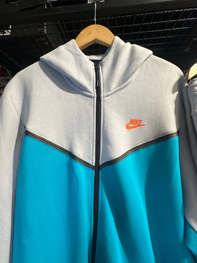 Conjunto NIKE Cinza e Azul - Pronta Entrega