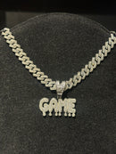 Corrente Cravejada Pingente “Game” Em Zicornia Cubica Prata 45 CM - Pronta Entrega