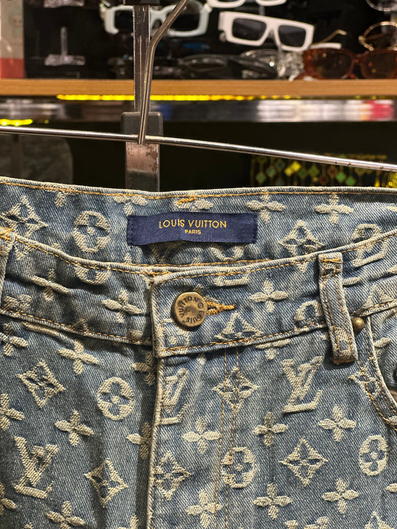 Calça Louis Vuitton “Graffiti Monogram” Jeans Claro - Pronta Entrega
