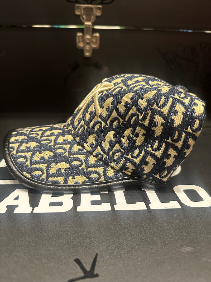 Boné Aba Curva Dior Bege/Azul Logo Frontal - Pronta Entrega