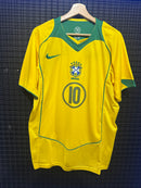 Camiseta Nike Retrô Seleção Brasileira 2006 Ronaldinho