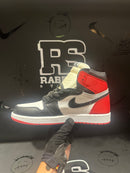 Tênis Nike Air Jordan 1 Retro High “Satin Black Toe” - Pronta Entrega