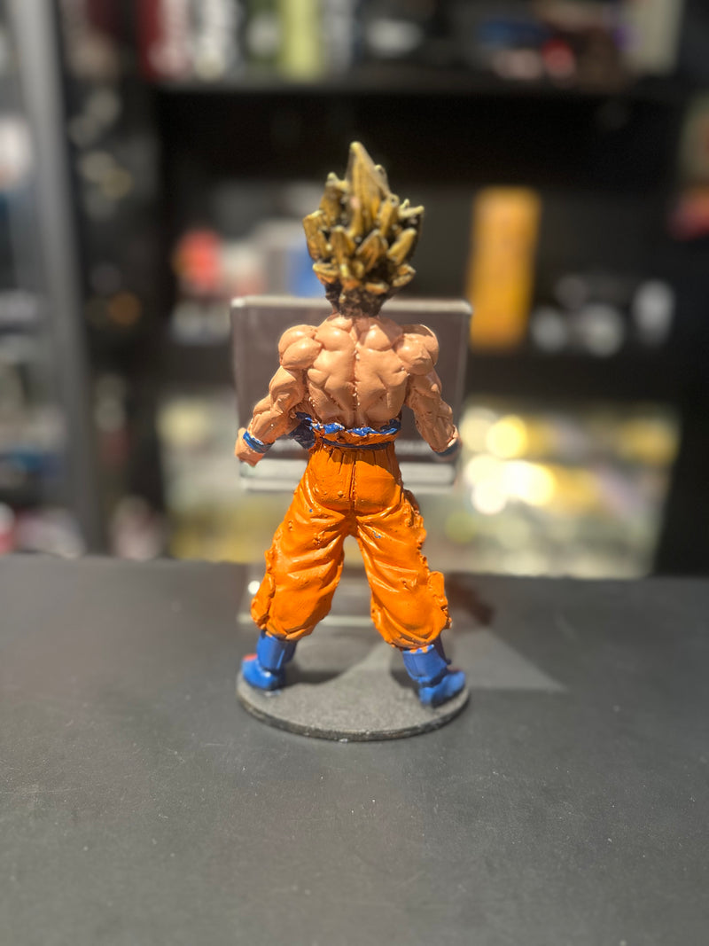 Boneco Dragon Ball Son Goku Super Saiyajin Resina - Pronta Entrega