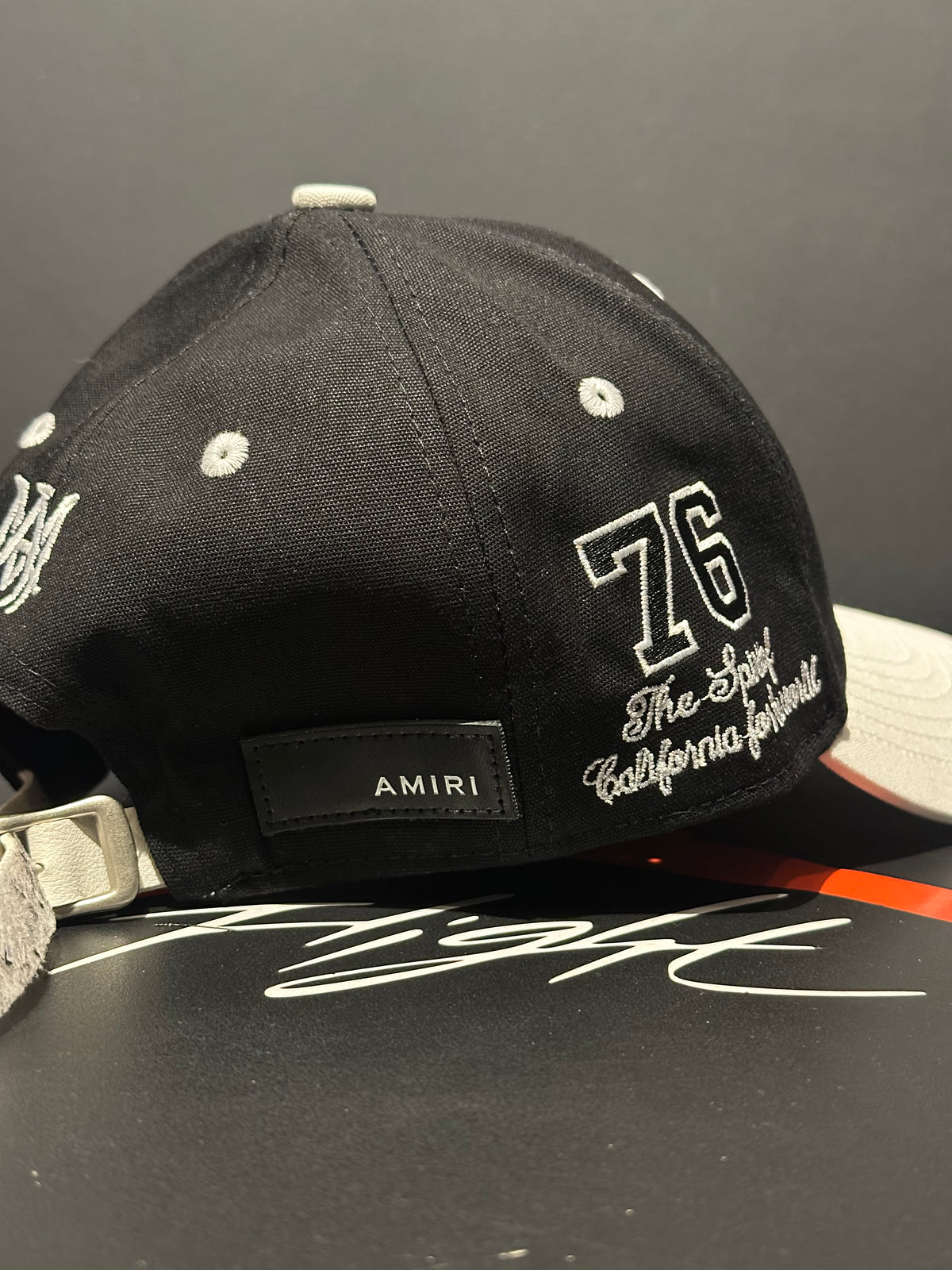 Boné Aba Curva Amiri MA Spirit Two Tone - Pronta Entrega