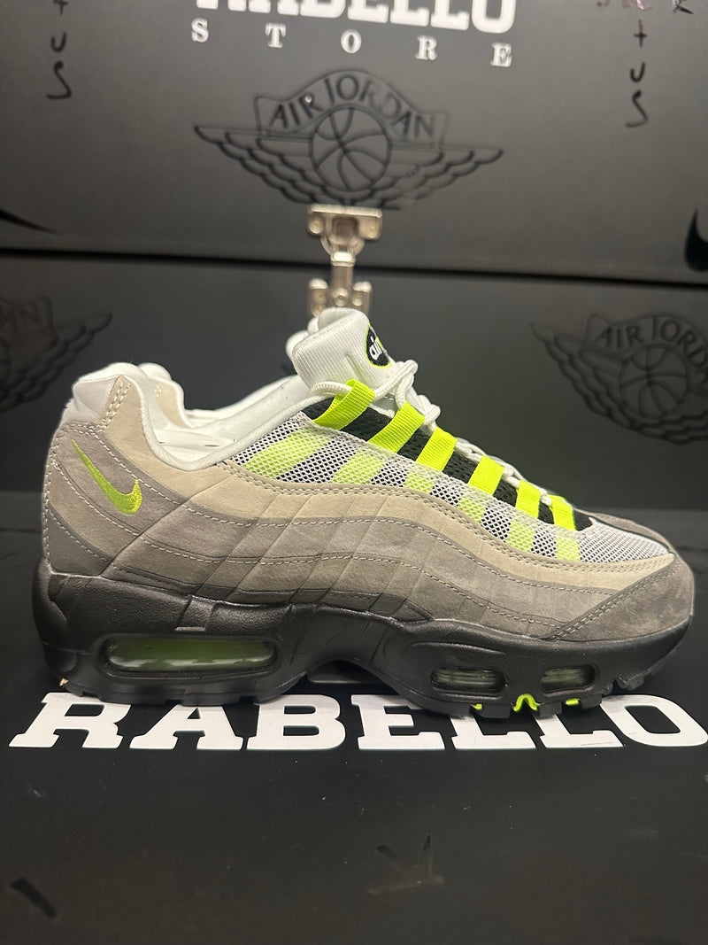 Tênis Nike Air Max 95 "Bright Mandarin" - Pronta Entrega