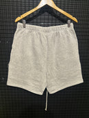 Short Essentials Fear Of God Cinza Claro - Pronta Entrega