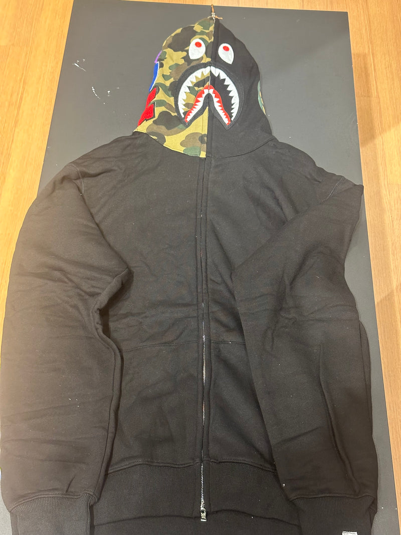 Jaqueta Bape 1st Camo Shark Full Zip - Pronta Entrega