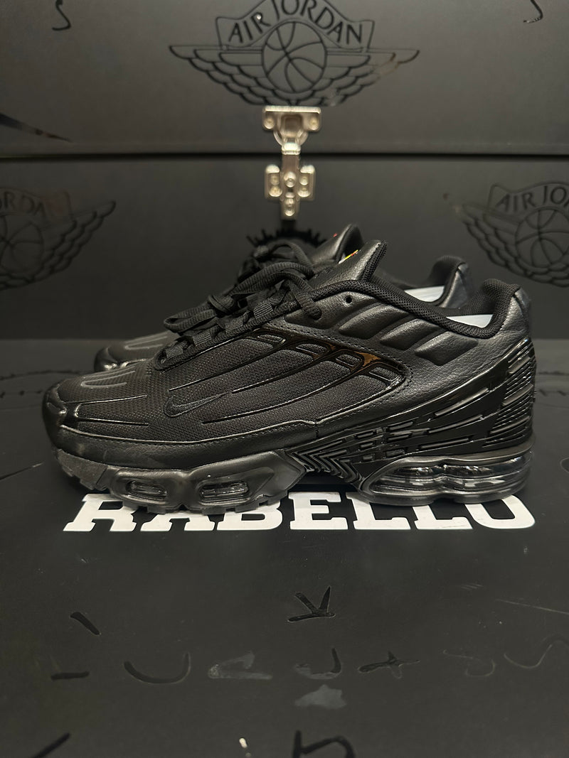 Tênis Air Max TN Plus Triple Black - Pronta Entrega