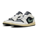 Air Jordan 1 Low 'Jade Smoke' Branco / Olive - Encomenda