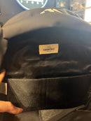 Mochila Essentials Couro Preto Mini Logo - Pronta Entrega