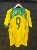 Camiseta Brasil 2004 Total 90 Retrô Ronaldo 9 Amarela - Pronta Entrega
