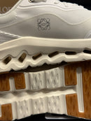 Tênis On Running Cloudtilt 2.0 x Loewe White Khaki - Pronta Entrega