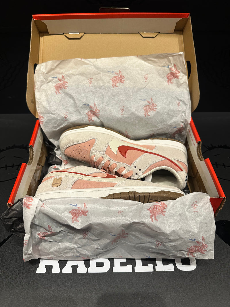 Tênis Nike Dunk Low SE 85 Rabbit Biscuit - Pronta Entrega