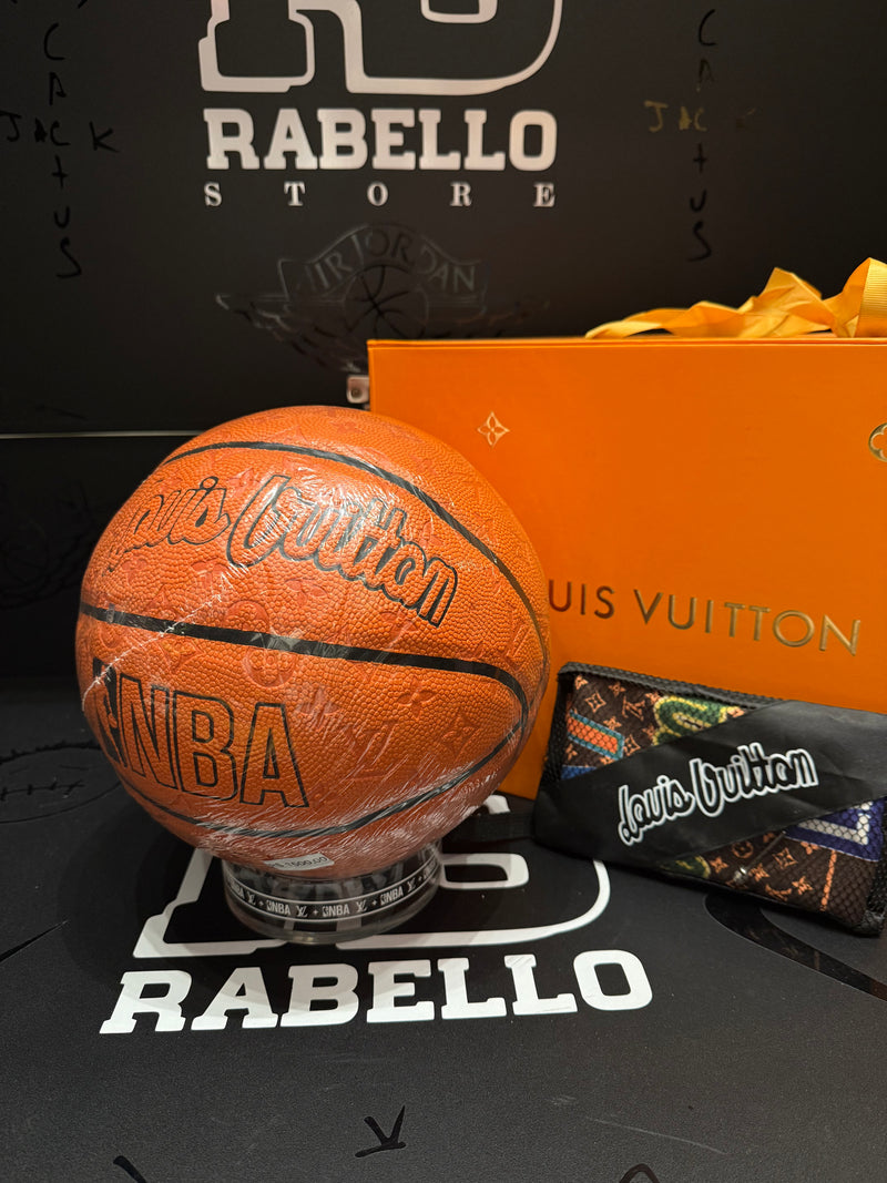 Bola Basquete Louis Vuitton X NBA Collection - Pronta Entrega