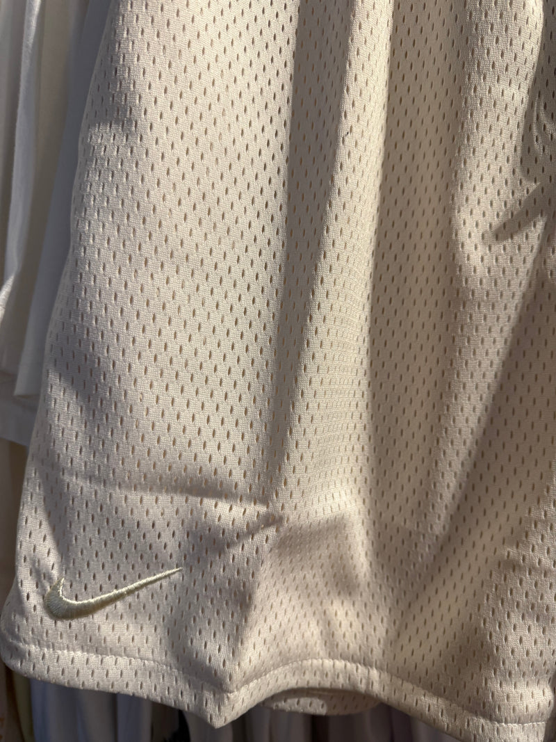 Short Fear Of God x NBA Creme - Pronta Entrega