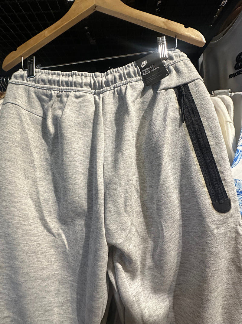 Conjunto Nike Tech Fleece - Pronta Entrega