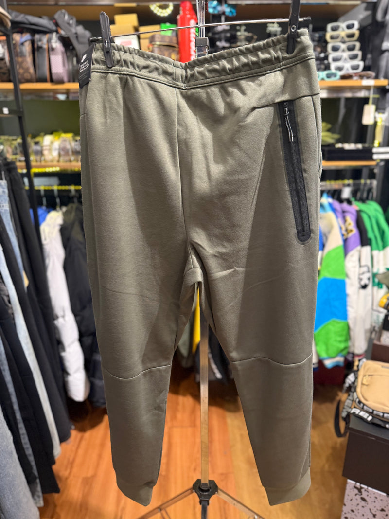 Calça Nike Sportswear Tech Fleece Verde - Pronta Entrega