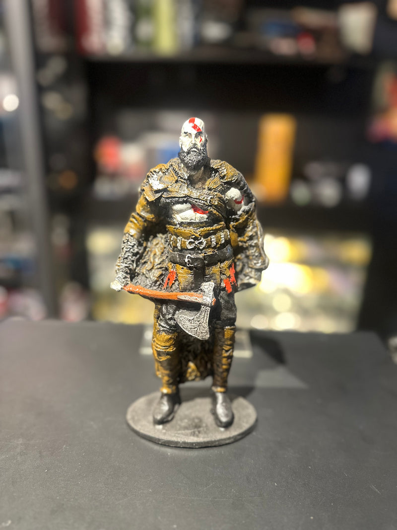 Boneco de ResinaGod Of War 4 Kratos com Capa 22cm Resina - Pronta Entrega