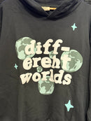 Moletom Broken Planet “Different Worlds” - Pronta Entrega