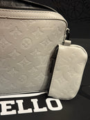 Bolsa Louis Vuitton Messenger Duo Cinza - Pronta Entrega