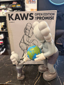 Boneco KAWS THE PROMISE Vinyl Figure Grey - Pronta Entrega