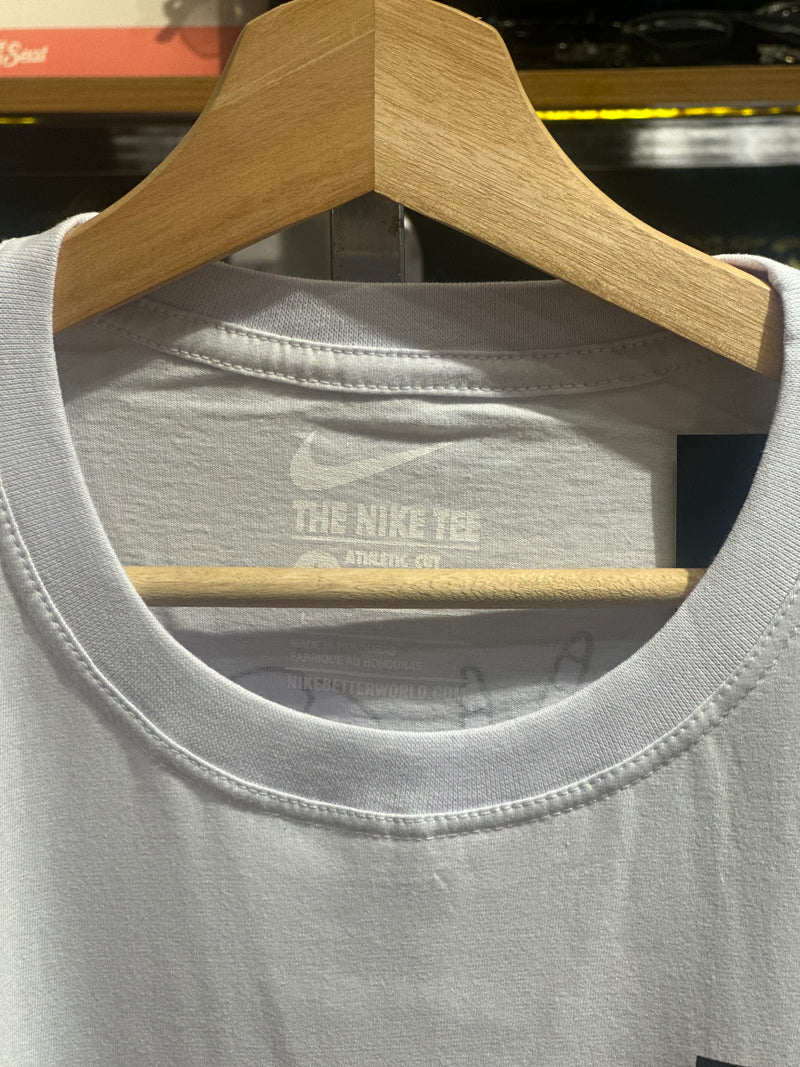 Camisa Nike “There is no Finish Line” Branca - Pronta Entrega