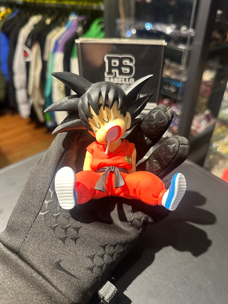 Boneco Dragon Ball Son Goku Criança Dormindo - Pronta Entrega