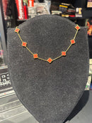 Corrente Van Cleef Dourado Trevos Vermelhos 45 + 5 CM - Pronta Entrega