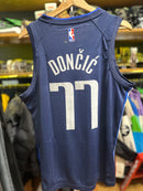 Jersey Air Jordan NBA Dallas Mavericks Luka Doncic