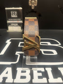 Cinto Louis Vuitton Initiales Damier Ebene Logo Gold 110 CM  - Pronta Entrega