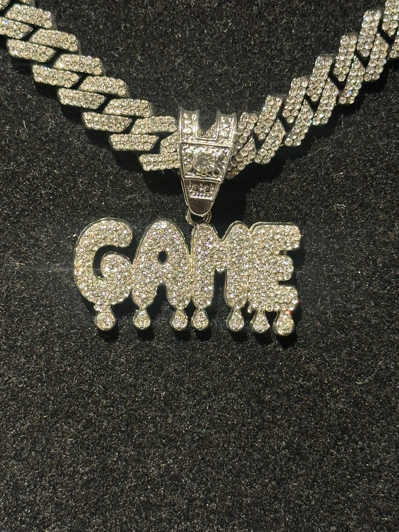 Corrente Cravejada Pingente “Game” Em Zicornia Cubica Prata 45 CM - Pronta Entrega