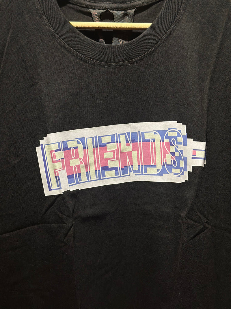 Camiseta VLONE Friends Preta - Pronta Entrega