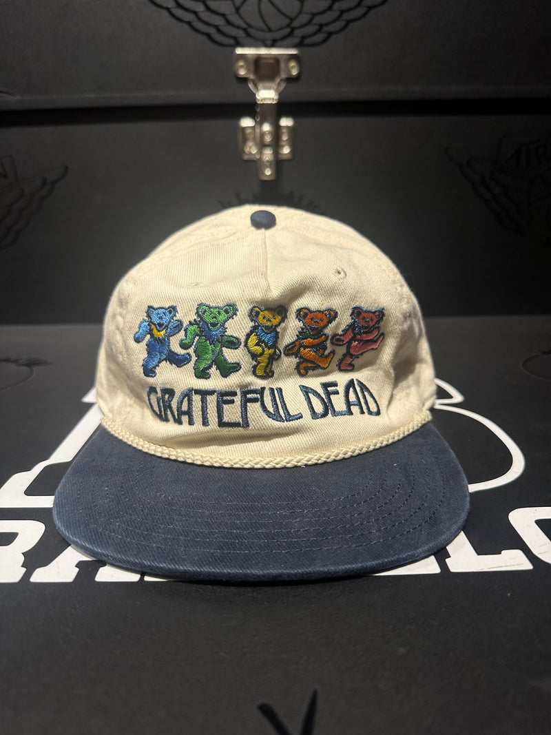 Boné Aba Curva Strapback Grateful Dead Dancing Bears Cream/Blue - Pronta Entrega