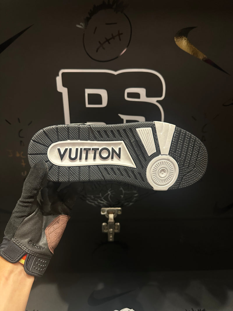 Tênis Louis Vuitton LV Trainer Black White - Pronta Entrega