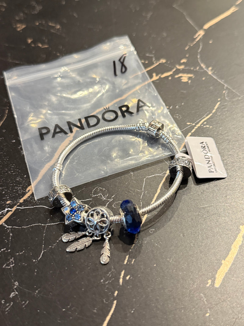 Bracelete Pandora Prata Charm com Berloques e Fecho - Pronta Entrega