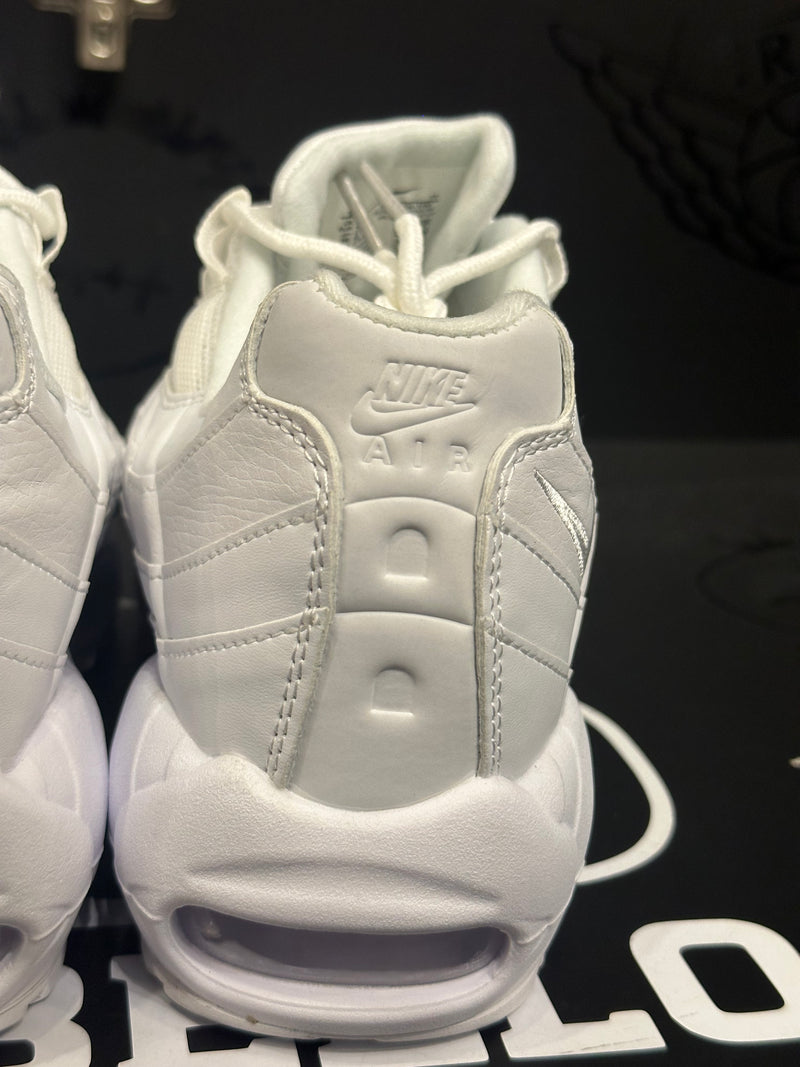 Tênis Nike Air Max 95 Triple White - Pronta Entrega