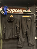 Conjunto Supreme x Umbro GORE-TEX Hooded Jacket & Track Pants - Pronta Entrega